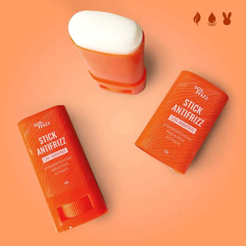 imagem de três produtos sticks em posições diferentes